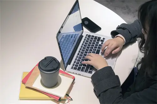 买什么笔记本电脑性价比高